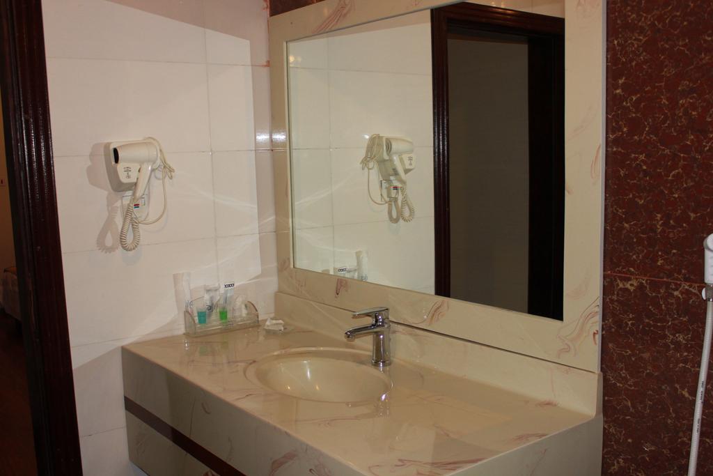 Nuzol Tala Hotel Khafji Ngoại thất bức ảnh