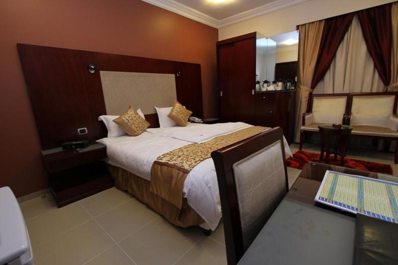 Nuzol Tala Hotel Khafji Phòng bức ảnh